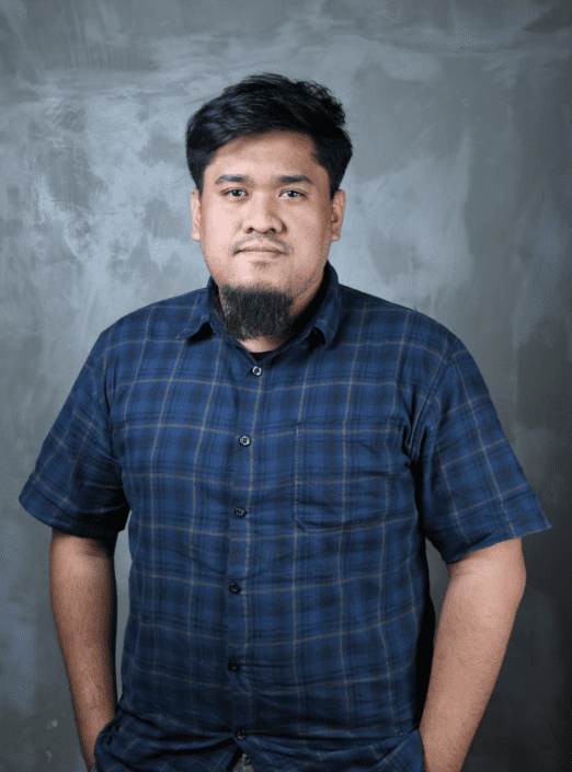 Kepala Laboratorium komputasi dasar